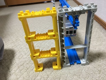 F50CB83A-D105-42AB-B5F7-759EA219A461