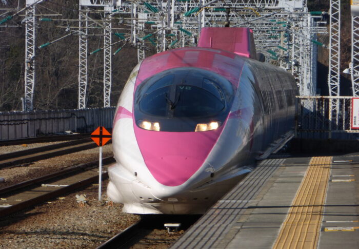 可愛いハローキティ新幹線に乗った話
